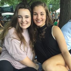 Meet your Posher, Elizabeth